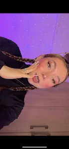 victoria_qq Public Kuva