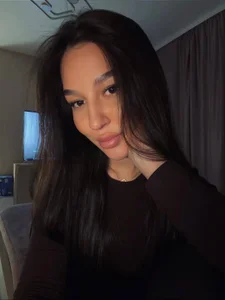 KarinaProbs Public Pic 3