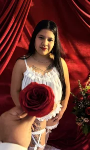 SammySmall_F_w kullanıcısının Happy Valentine Day 2026 albümü -  7 fotoğraf