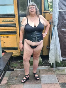 Lazy Afternoon de Castrated_Julie Foto 2