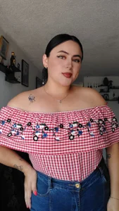 _BBW_Love Public Poză 4