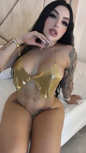 ALISSON_FOXXX1: Your goddess 👸🏻🔥 ( 4 фото)