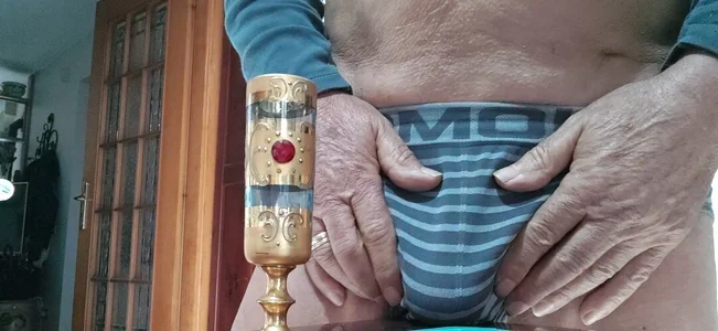 jhonschen's Fondo calice che allarga il mio prepuzio Sex Photo 4