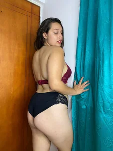 Naughty_Samantha Public Foto 5