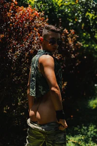 Jotastevensxx a nice warm day for sunbathing, are you coming? Pic 5