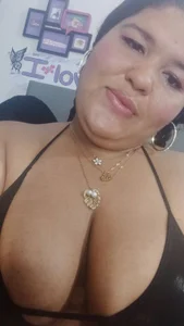 charlot_wet wet Pic