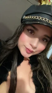 amber_colliiins A little bit of me for you Pic 6