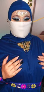 SalmaZamann a little about me know me Pic