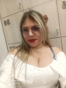 Linda_gl Public  снимка