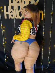 amarantha_hanss happy halloween 2026 🎃👻 Pic 4