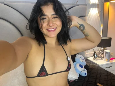 Lilith_nyxx COME WATCH ME MISBEHAVE TONIGHT Kuva 2