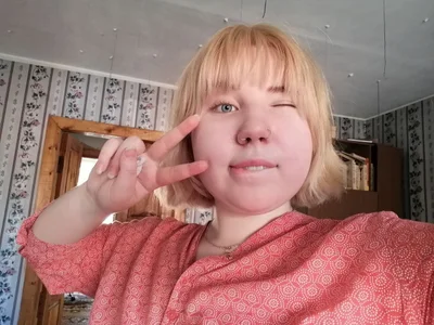 DafnaMonroe: me me ( фото)