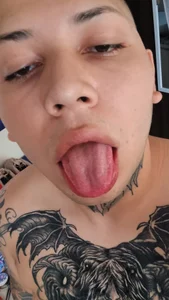 Publicas de HotBoyJB2000  3 Imagens