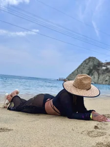 Miss_scarllet_ Good vacation☀️🌊 Pic 6