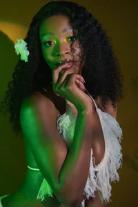 Haileyconnors_ TROPICAL VIBES 사진 5