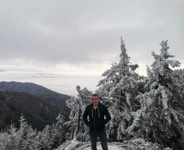 pleasure4Y Don't confuse posting with my personal life Foto 5