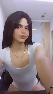Kloe_arias Public 圖片 2