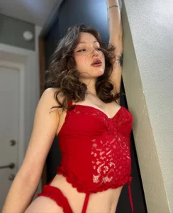 Ashley_Mintt merry christmas and happy new year my lovers Gambar 5