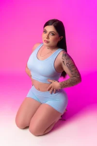 Zafiro21_ Training Session 💪🏻🍑 Pic 2