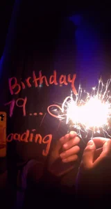 Jade_rous My birthday is approaching 🎂🩷 Foto