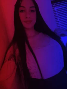 Wanna see me lose control? Tip generously and enjoy the ride. 💦
