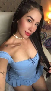 emiily_skinny Public Kuva 3