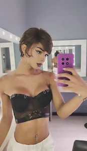 NaomiSteward Just me, feeling comfy… but somehow still thinking of you. ✨ Pic 3