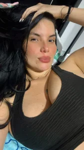 carol_latina13 Public Εικόνα