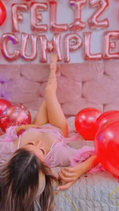 Lee_HaneulのIt's my birthdayの 2枚の写真