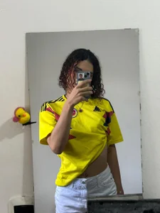 colombian gril 💛💙❤️ od Liahrush  2 snímek
