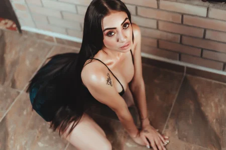 Antonellasuk Public Pic 4