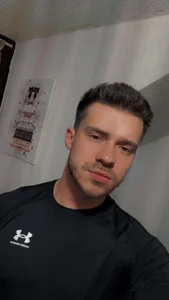 JohnnyStepBroPublic Bild