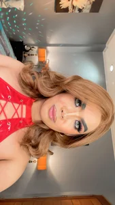 FridaHumphrey 🔥🥵 Bilde 2