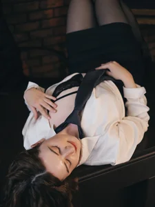 AnnTerry_ Your playful secretary... Pic