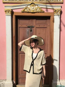 MadameVi de SoftLuna  3 Imagens