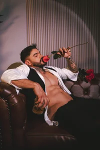 thiago_ferrari_ SENSUALITY AND PLEASURE W/ THIAGO Gambar 2