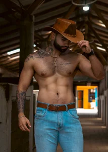 MarkHazze Cowboy🔥 Poză 8