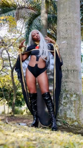 NATALIE_PARKERR kullanıcısının Xmen Storm cosplay!! albümü -  9 fotoğraf