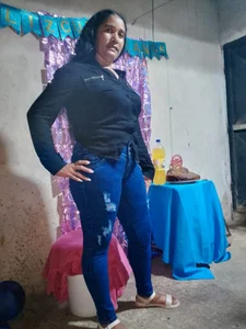 Emmalinda Public Poză