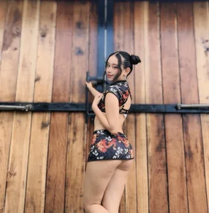 l0lita_emi Your princesses Emi and Liz🔥🐦‍🔥 Pic 3