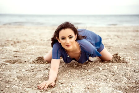 AnnaHarperX kullanıcısının Summer vibes albümü -  2 fotoğraf