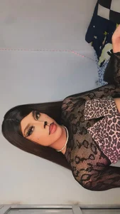 Ari_Miaxx halloween days🐆 Foto