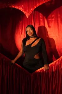 Emily_Brown18: San valentin`s Day 2026 💕💋 ( 4 фото)