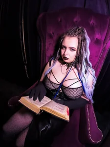 Miss_Maya_MilsのMy Dark sideの 4枚の写真