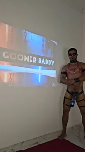 Gooner_Daddy1981 Public Foto