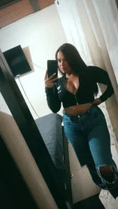 daalyla_ Public Billede