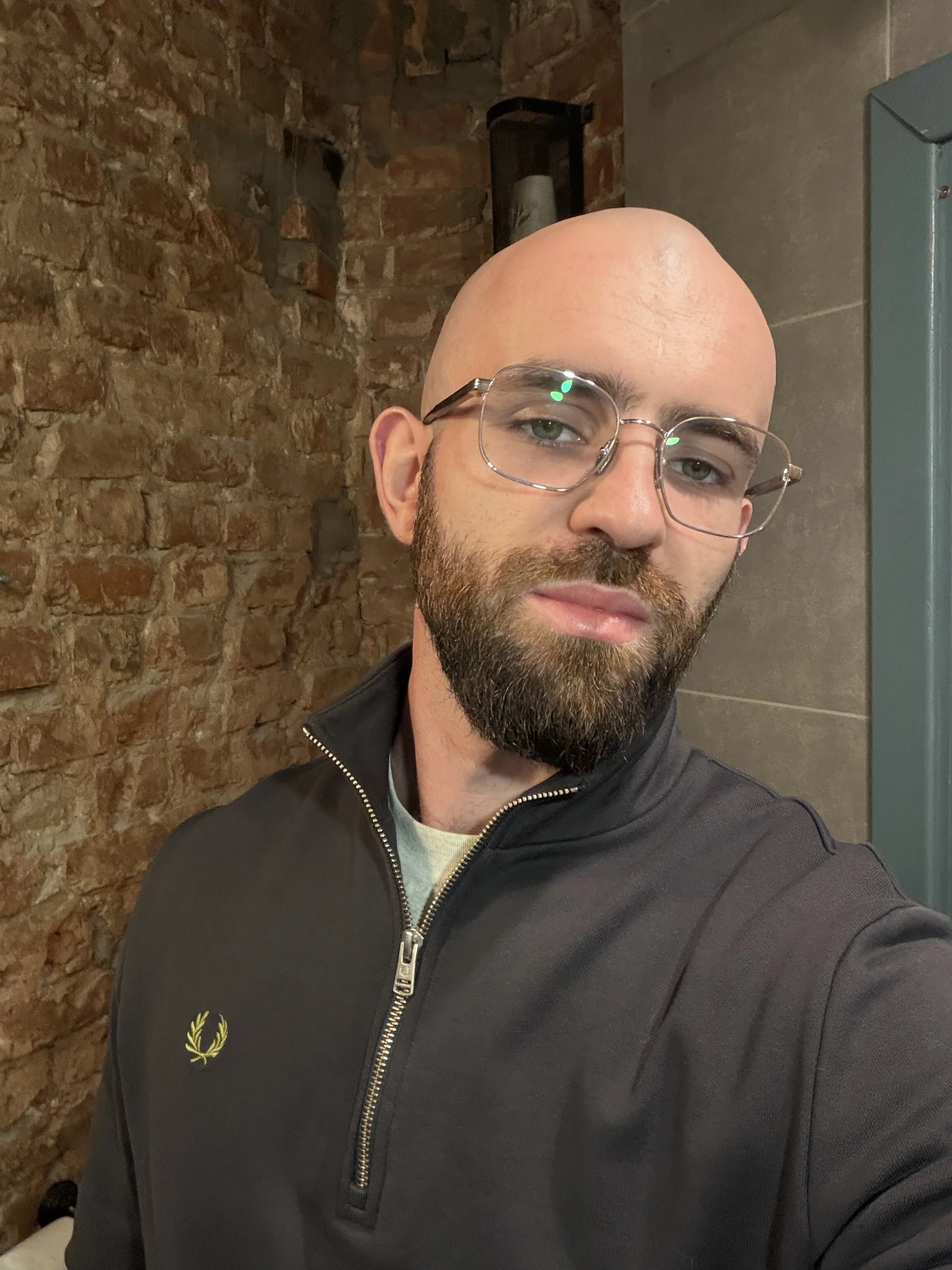 Matthewnoir Public  2. fénykép