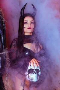 Chloe_Killua Happy Halloween 😈😈 صورة واحدة|Chloe_Killua Happy Halloween 😈😈 صورتان|Chloe_Killua Happy Halloween 😈😈  2 صور|Chloe_Killua Happy Halloween 😈😈  2 صورة