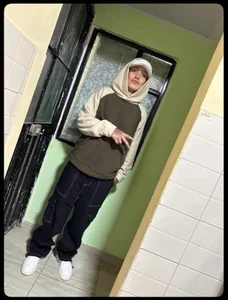 Andreshot2026 Public Poză