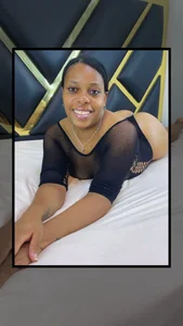 BrianaHazel: you like my big ass ( 3 фото)